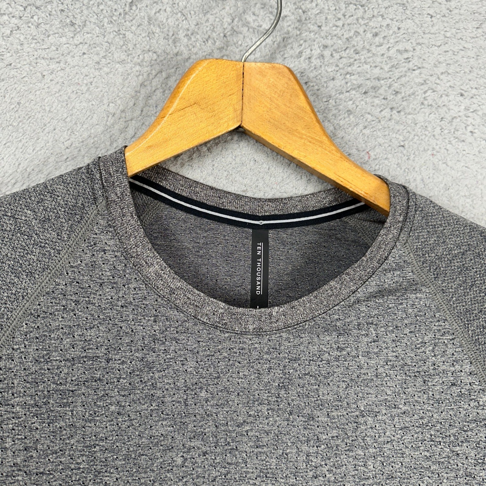 Ten Thousand Adult Mens The Seamless Tee T-Shirt Large Grey Crewneck Nylon Blend gallery