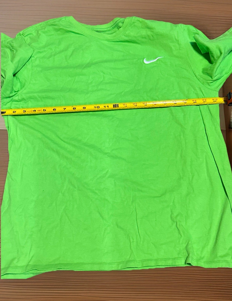 Nike The Nike Tee Green Long Sleeve Men's T-Shirt XL Athletic Cut gallery