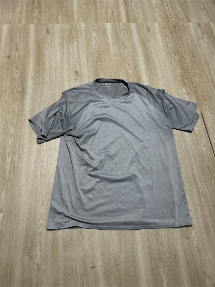 BCG Gray T-Shirt Men’s Size L