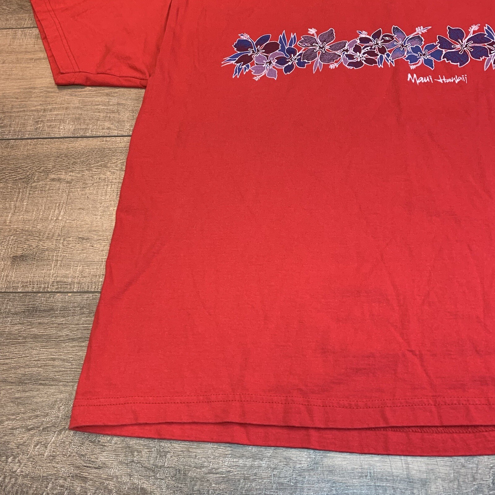 Vintage Diamond Star Allstyle Mens T-Shirt Size (XL) Red MAUI Floral T-Shirt B5 gallery