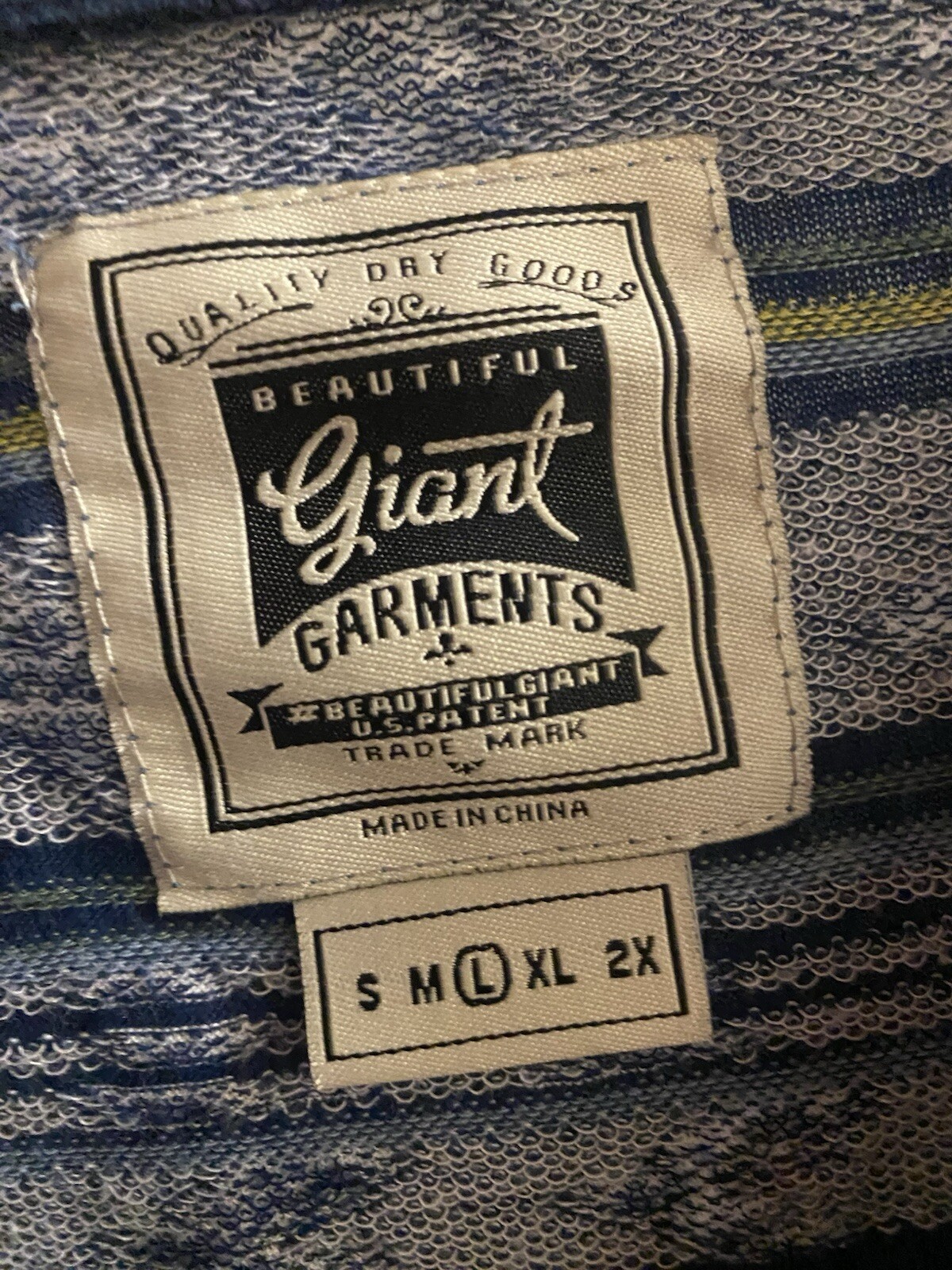 Beautiful Giant Garments Men’s T Shirt Blue White Stripe Print L Large Chest 40” gallery