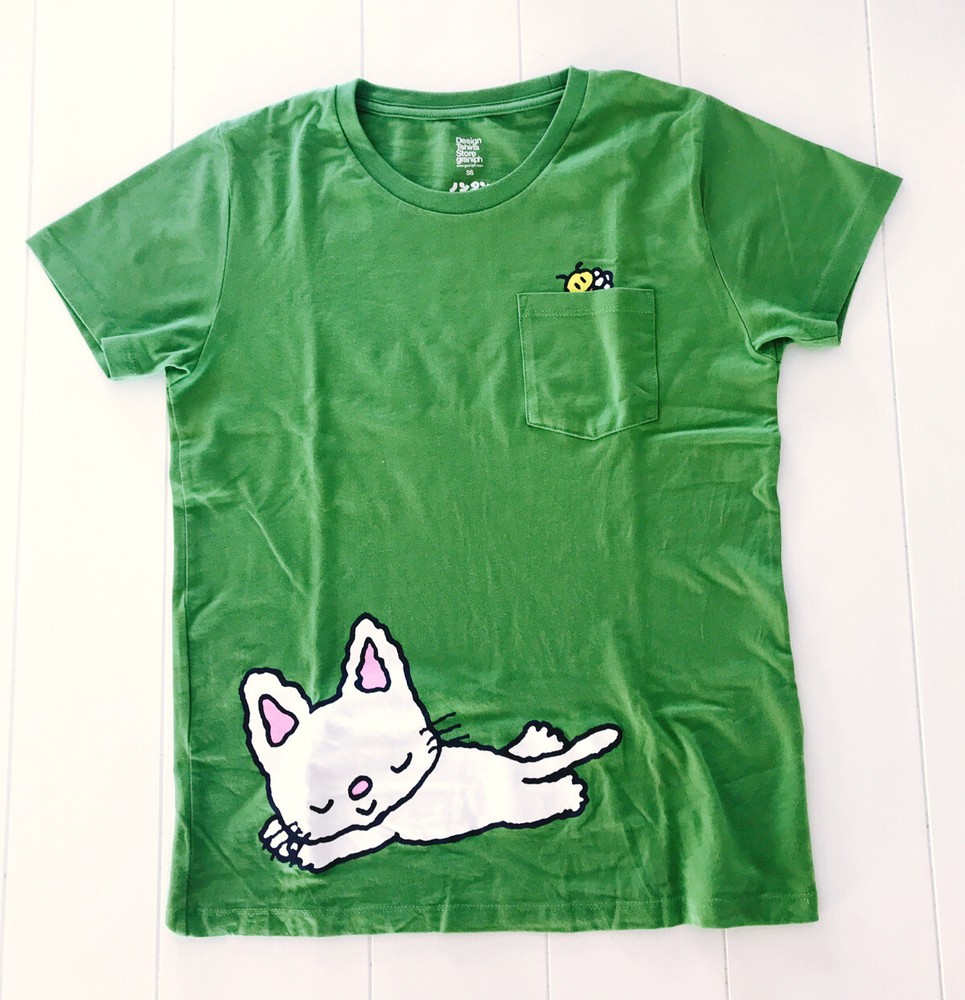 Design Tshirt Store graniph Green T-Shirt with Nontan Japan Size SS