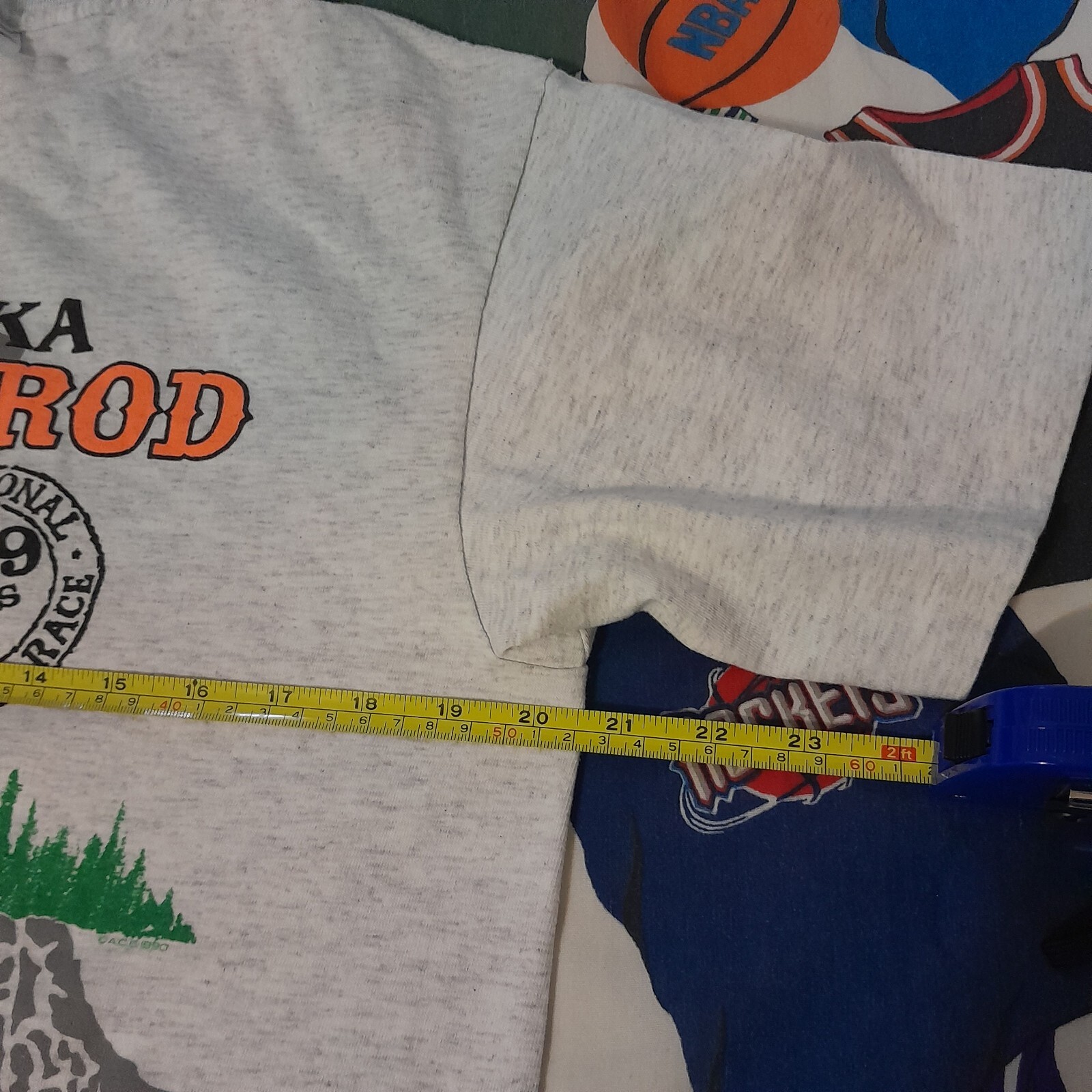 Vtg 90s Alaska Iditarod T-shirt Men Size L Large huskies sof tee teejays USA gallery