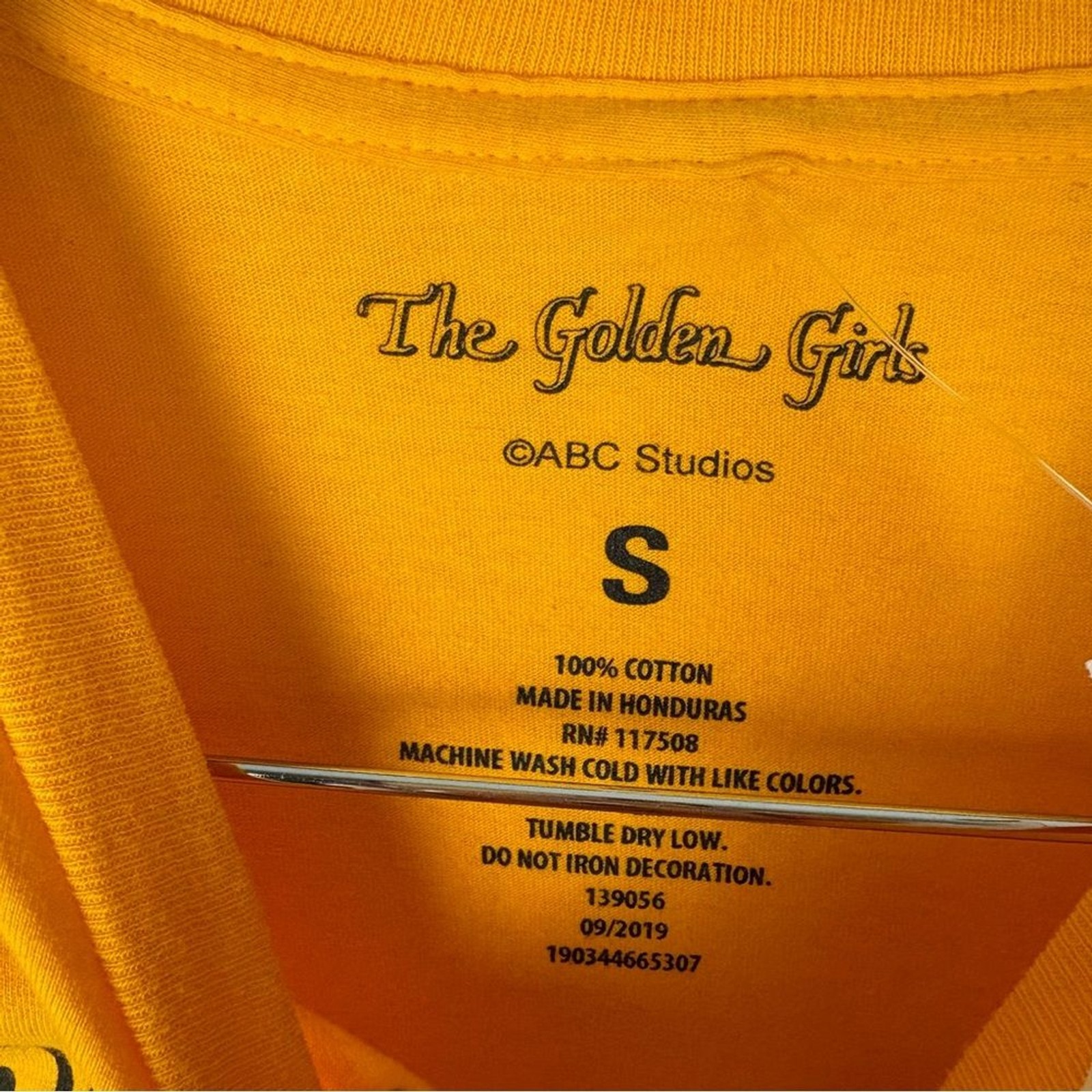NWT The Golden GIrls Stay Golden Graphic T-Shirt gallery