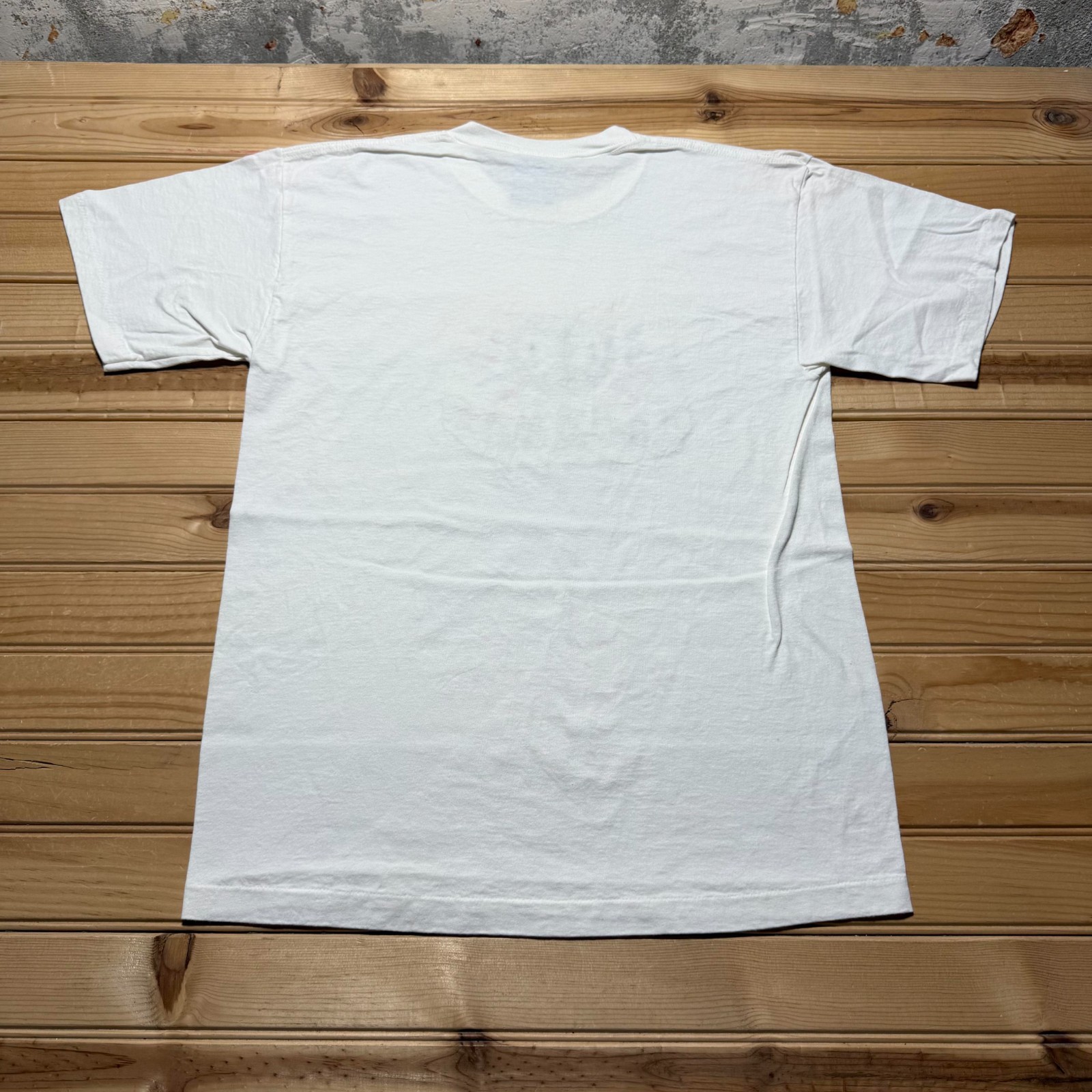 Vintage 90s Bahamas Paradise Island Embroidered Nautical Souvenir T-Shirt Medium gallery