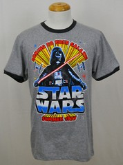 Darth Vader Gift Box Authentic Star Wars T-shirt and Goodies Collection NWT