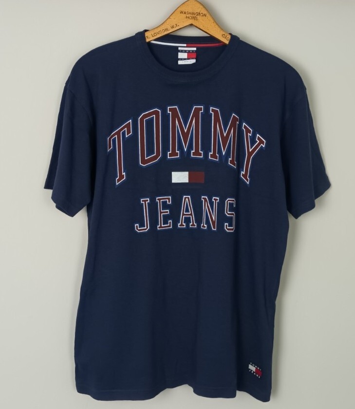 VINTAGE RETRO 80s 90s BLUE TOMMY JEANS BRIGHT BOLD FESTIVAL SPORTS T SHIRT TOP