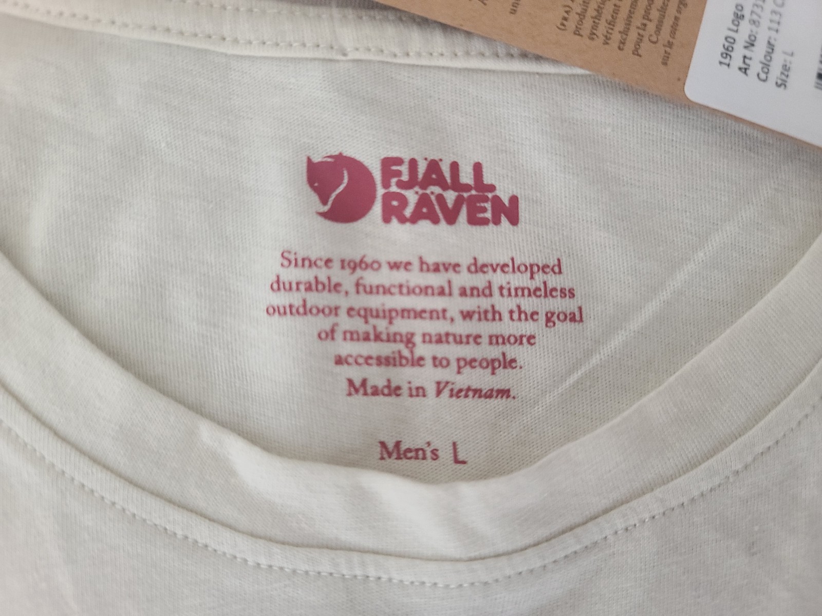 Fjallraven 1960 Logo Men's Size L T-Shirt Fox Sweden NEW Cream Beige Large gallery