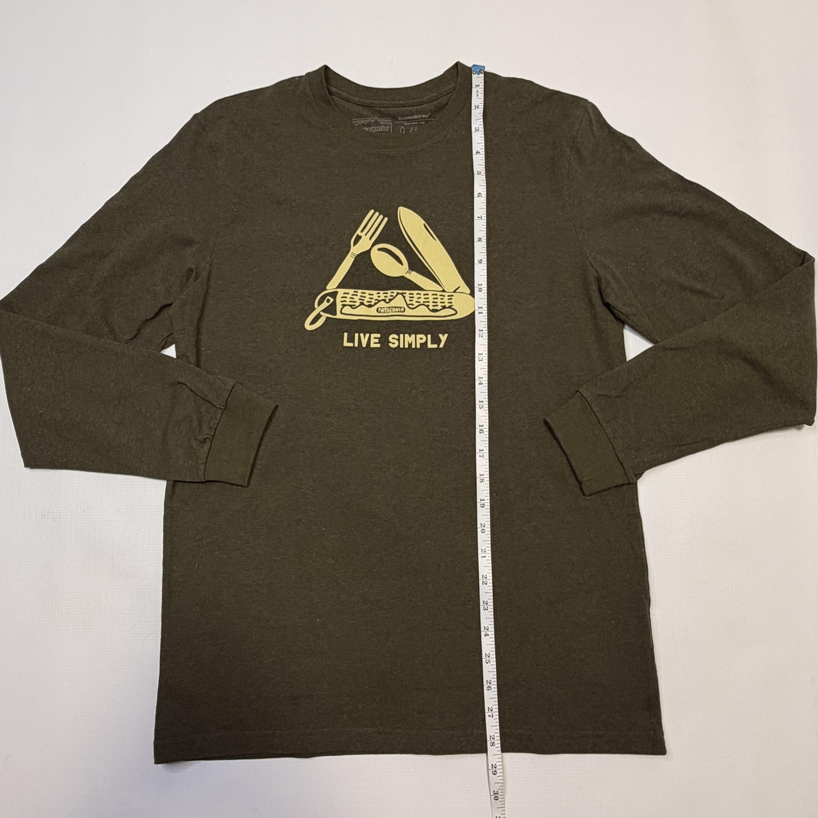 Patagonia Shirt Mens Small Green Long Sleeve Live Simply Graphic T Shirt gallery