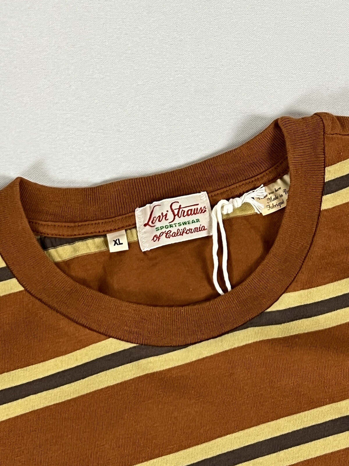 LEVIS VINTAGE CLOTHING LVC 1940’S SPLIT HEM T-SHIRT STRIPE BROWN/YELLOW XL NWT gallery