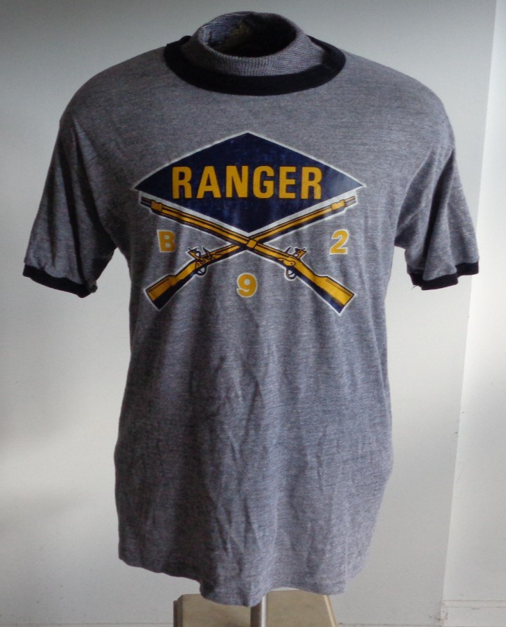 RARE 1985 vintage US Army Infantry Basic Training PT uniform t-shirt RANGERS gallery