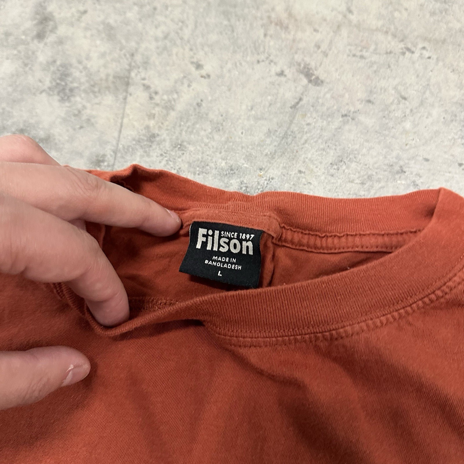 C.C. Filson Alaska Outfitters Hatchet Logo T-Shirt Salmon Fish Fishing Large gallery