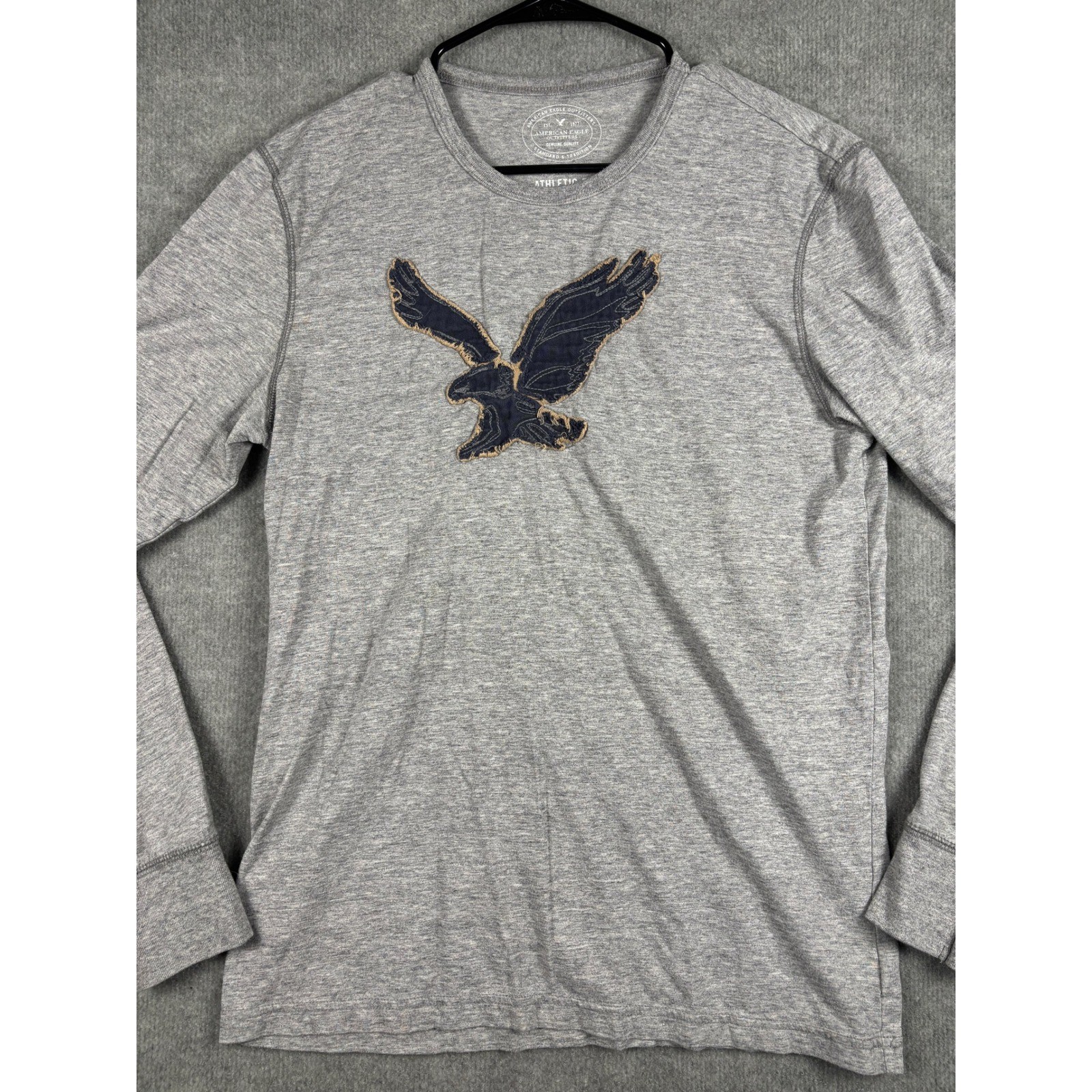 American Eagle Athletic Fit Long Sleeve Eagle Logo Tee Size M Grey Heather gallery