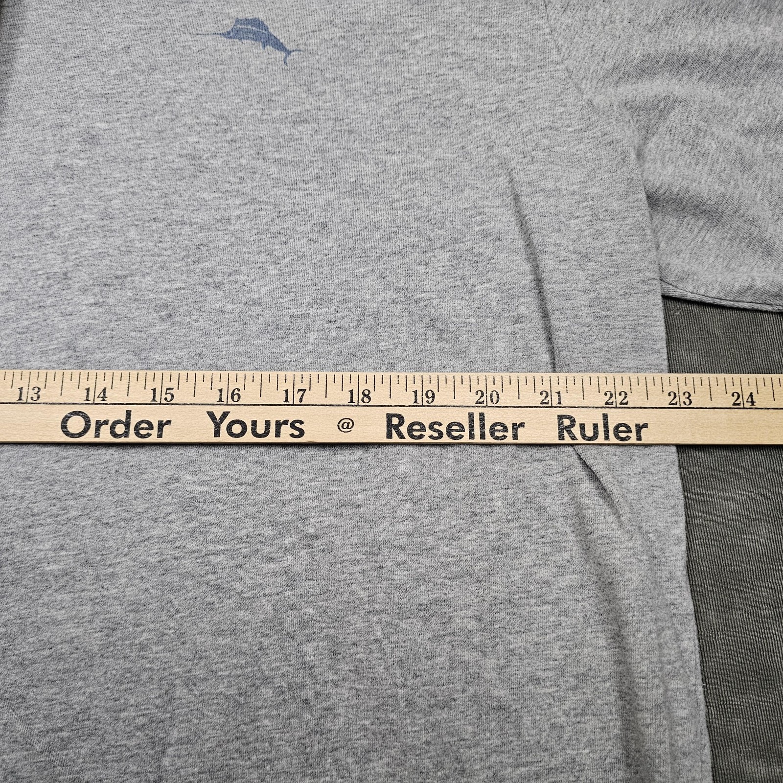Tommy Bahama Shirt Mens XL Gray The Struggle Is Reel Funny Fish Graphic Tee gallery