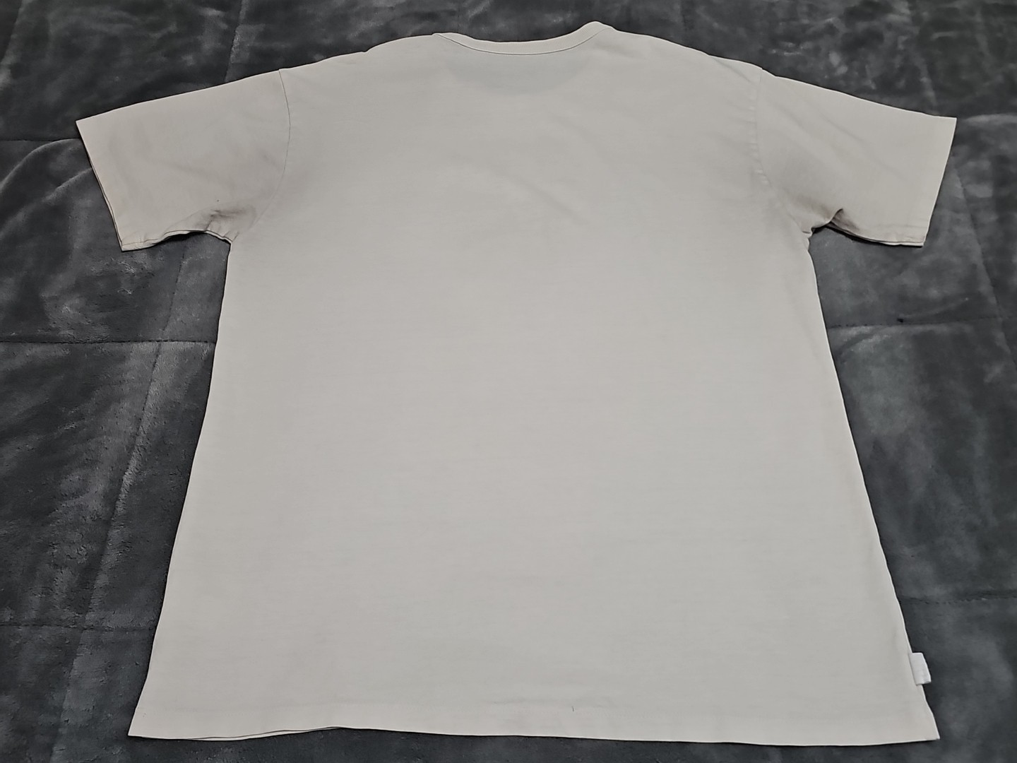 Vans x Daniel Johnston Hi How Are You Outsider Music Art Beige Shirt SZ Medium gallery
