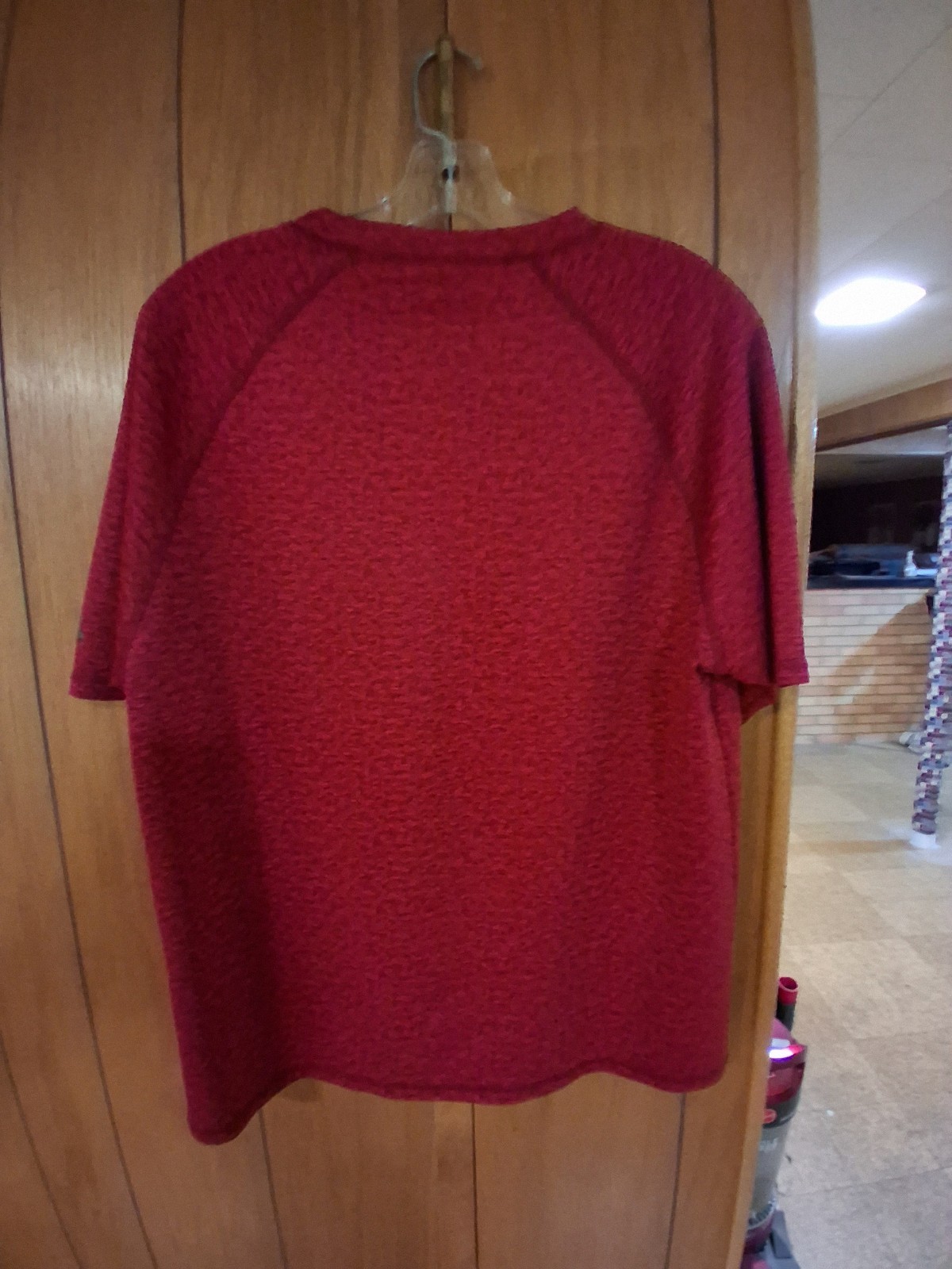 ZEROXPOSUR Sporty/Athletic Short Sleeve Tee Shirt! Stretchable! Size Large gallery