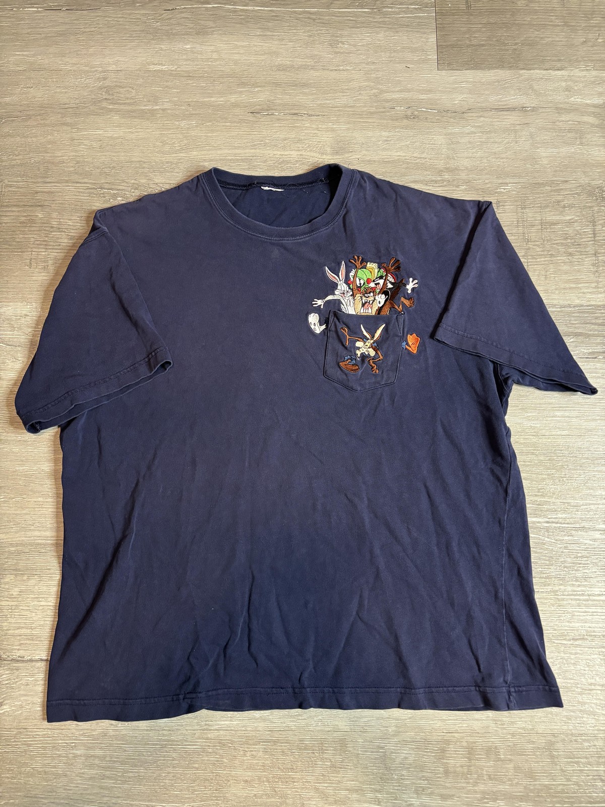 Looney Tunes Shirt Mens XL Blue Pocket Embroidered Bugs Taz Sylvester Wile E gallery