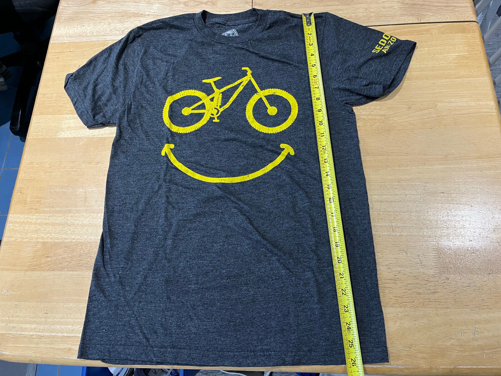 The Duck Company Bicycle Smiley Face Sedona, AZ Graphics GRAY Tshirt Unisex Sz S gallery