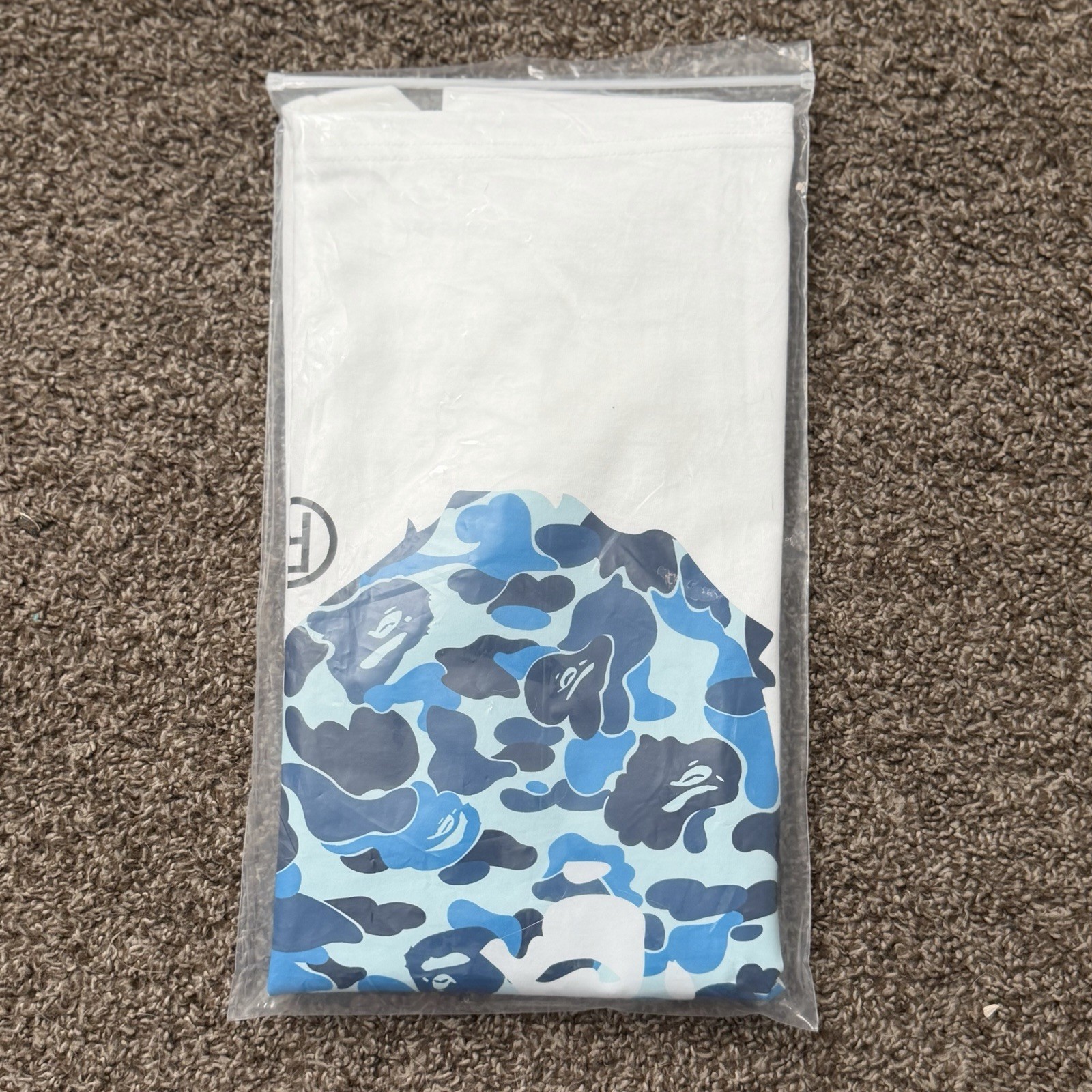 A Bathing Ape BAPE Baby Milo Men's M White/Blue Logo Graphic Tee Shirt gallery