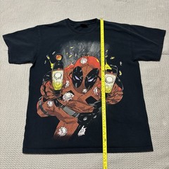 Vintage Marvel Comic Mad Engine Deadpool Pistols T-Shirt Size Medium Black Y2K
