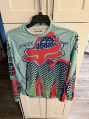 Fox Racing Motocross Graphic Long Sleeve Tee Shirt Size Medium Light Blue Multi