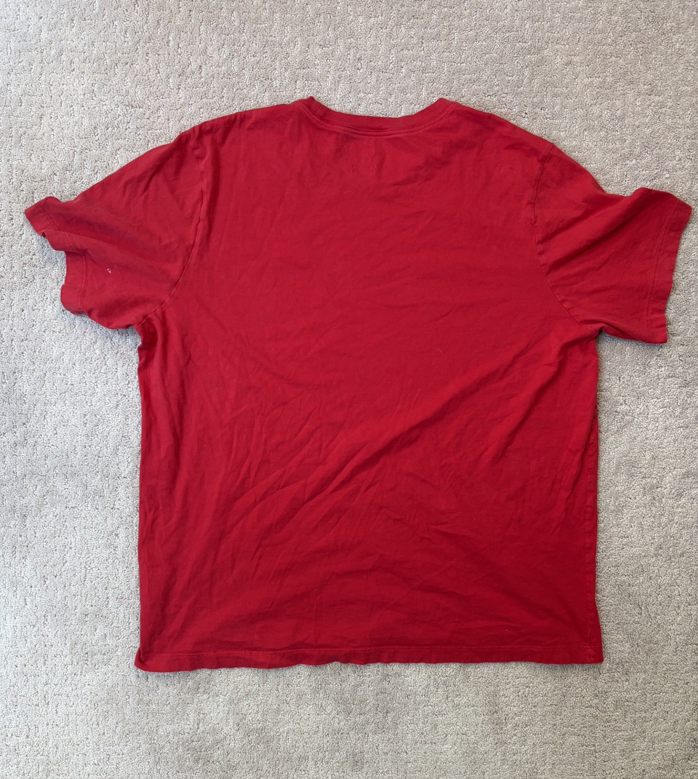 Nike Men’s Sportswear Club T Shirt Red Size XL gallery