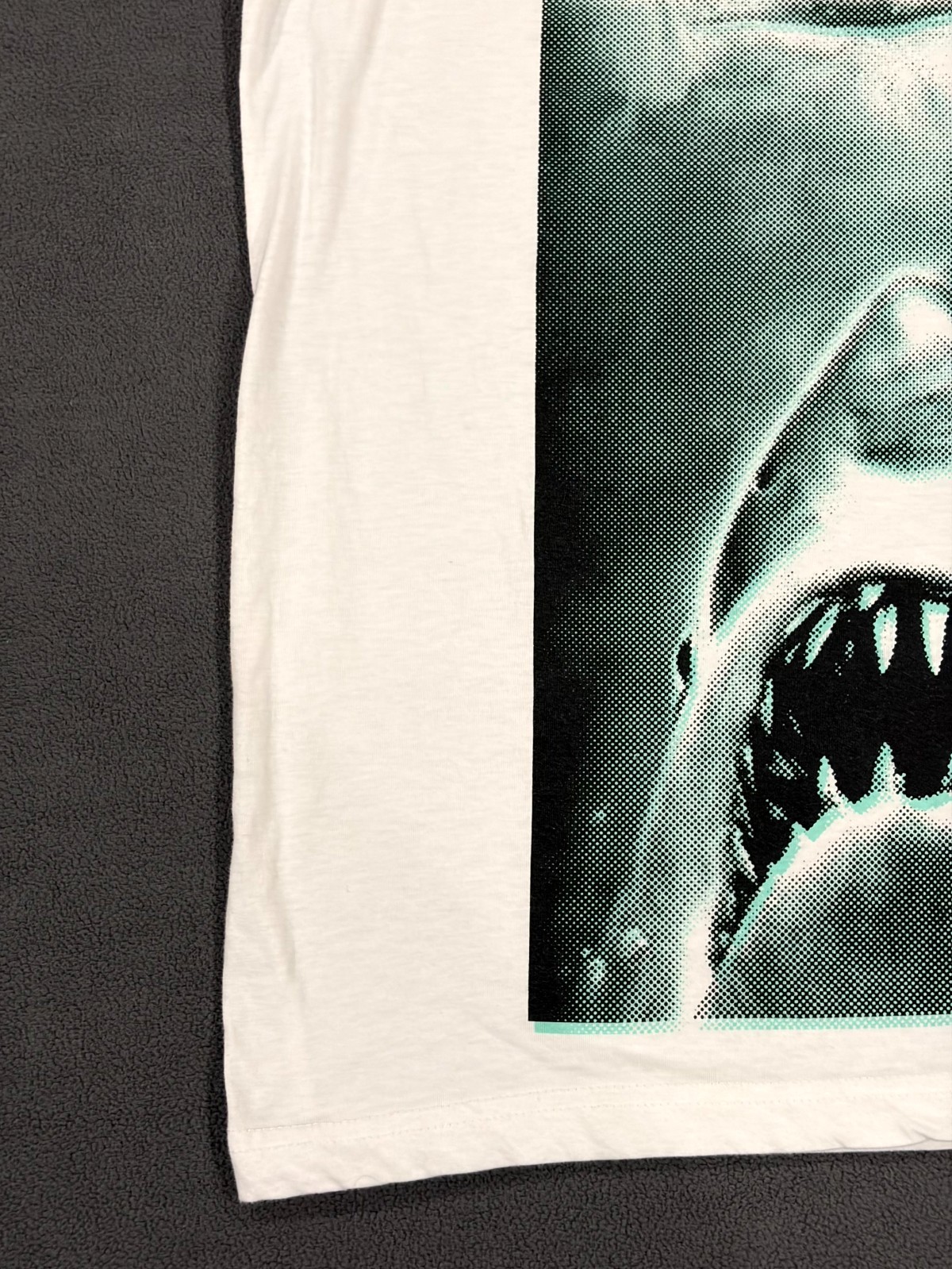 Jaws Tank Top Mens Large White Shark 1975 Swimmer Horror Adventure Film Graphic gallery