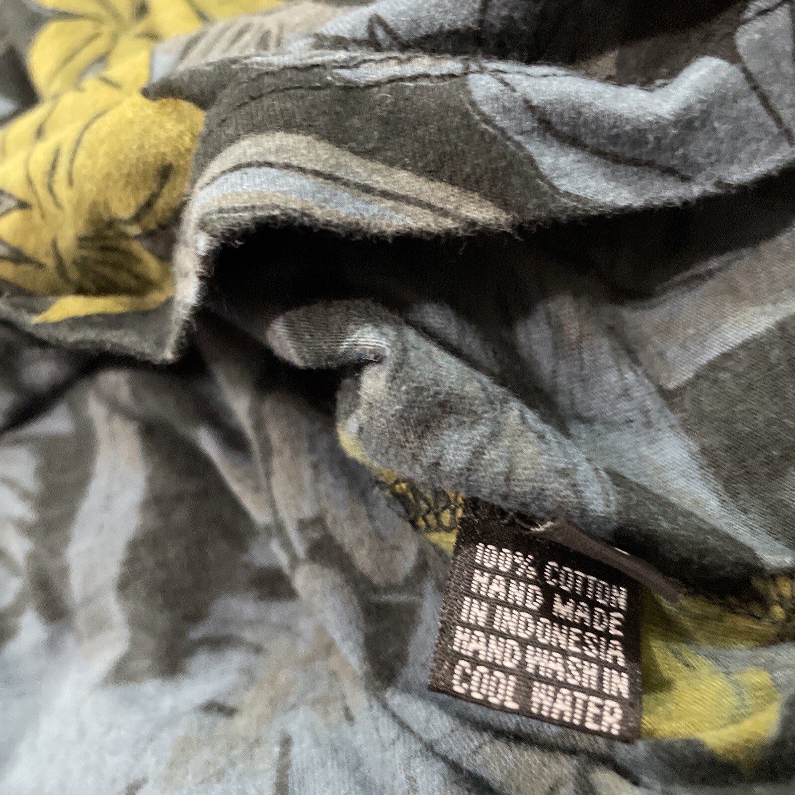 LOST Shirt Men M Slim Floral Black Skate Surf Island Hawaiian Y2k Pocket Tee M gallery