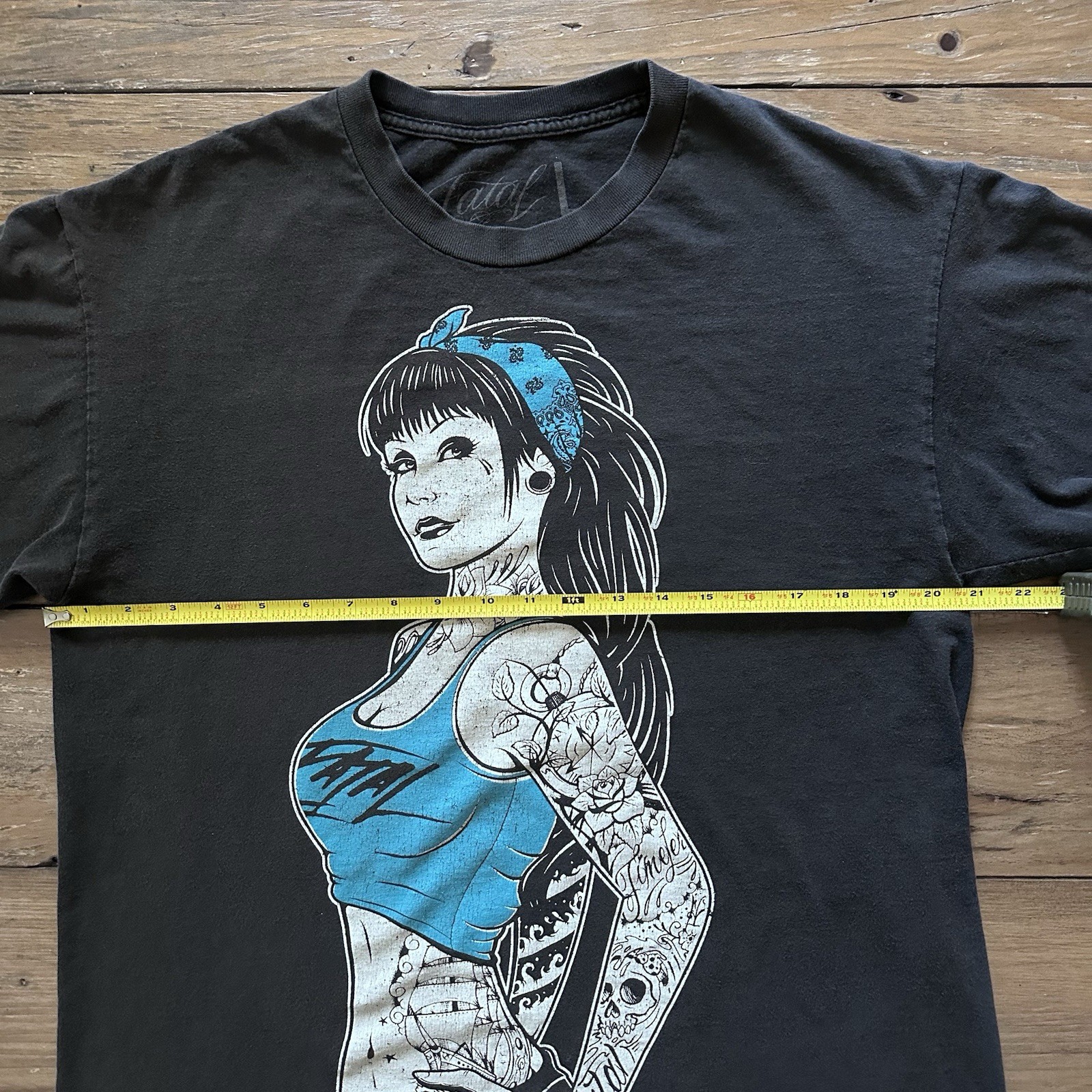 Vintage Y2K Fatal Clothing Tattoo PinUp Tshirt Large Goth Emo Punk Grunge Skate gallery