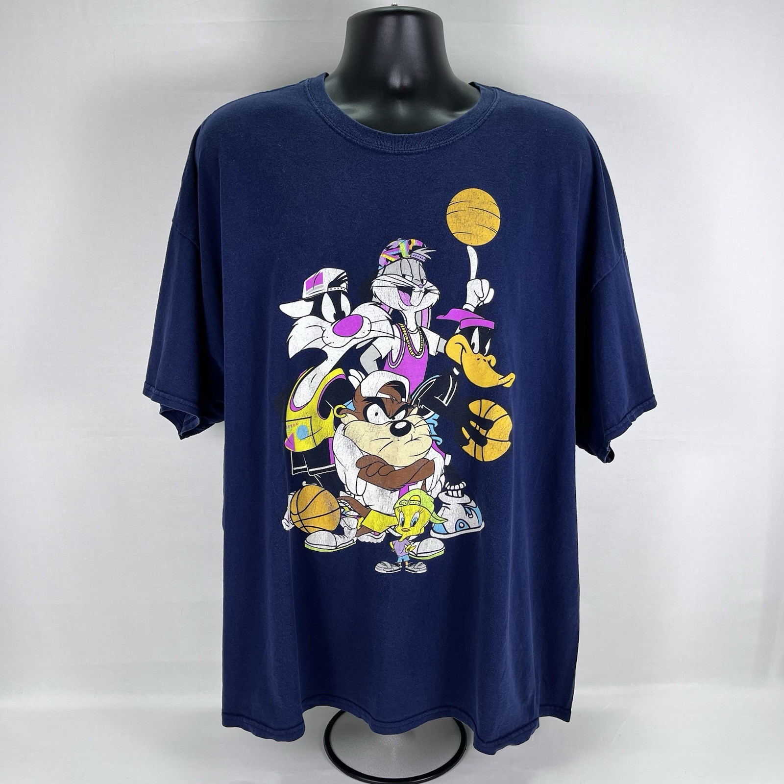 Looney Tunes Size XXXXL 20's Basketball Squad Bugs Taz Daffy Tweety Graphic Tee gallery