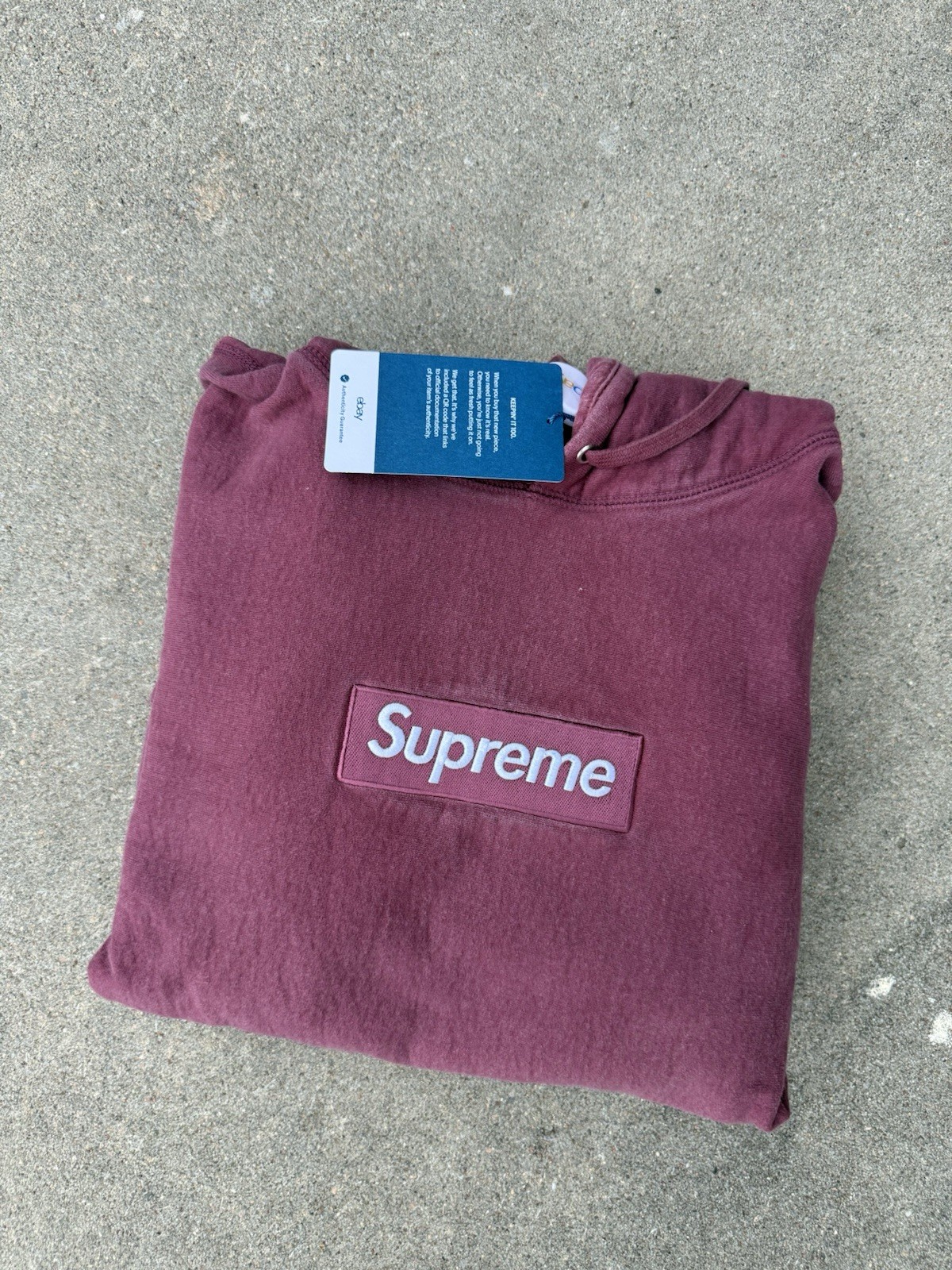 men’s size medium supreme box logo bogo hoodie 2021 plum used authentic FW21 gallery