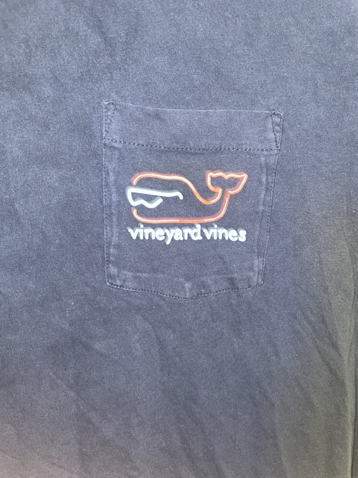 Vineyard Vines Mens M Good Vibes Sailboat Neon Whale Pocket T-Shirt Navy Blue gallery