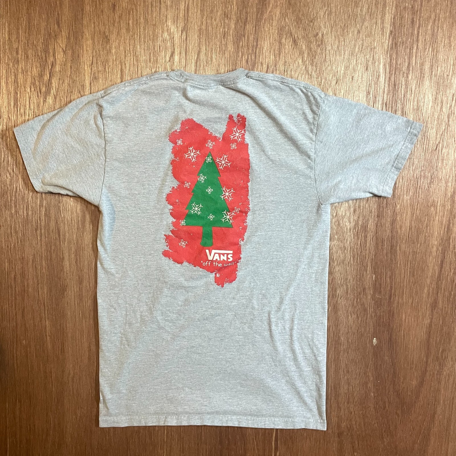 VANS Christmas Tree Medium Gray Short Sleeve T-Shirt gallery