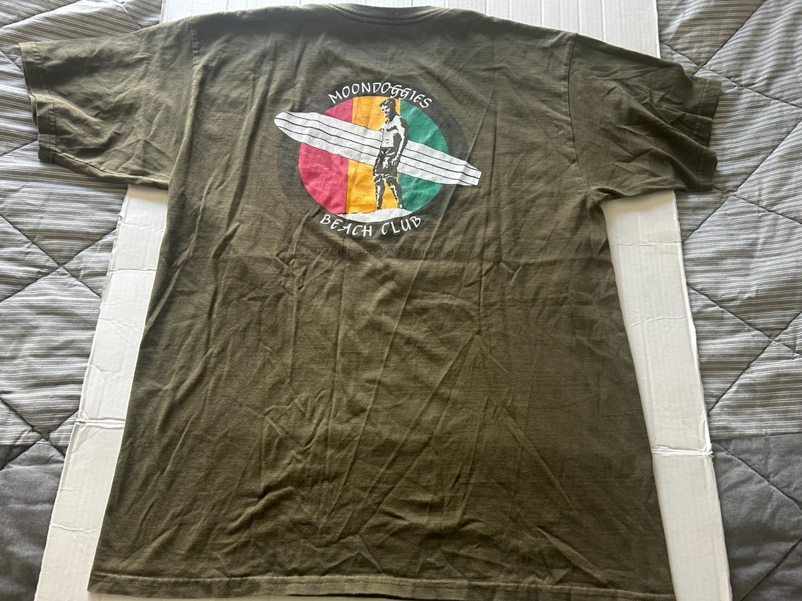 MOONDOGGIES BEACH CLUB PISMO BEACH,CA L GREEN SHORT SLEEVE T-SHRT..SEE DESCRIPT