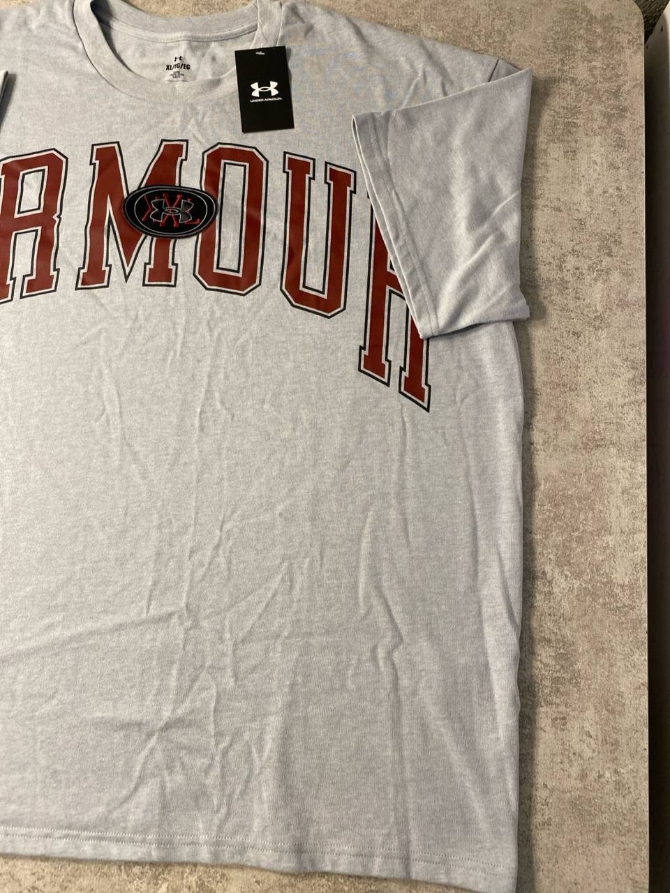 Under Armour Men’s XL Gray Graphic T-Shirt NWT New With Tags gallery