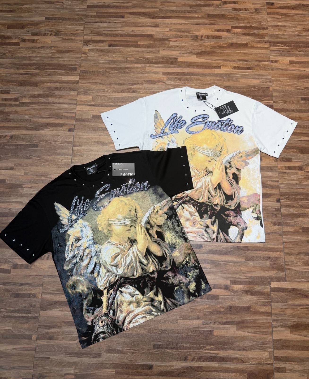 Black/White MIXED EMOTION T-Shirt S-M-L-XL gallery