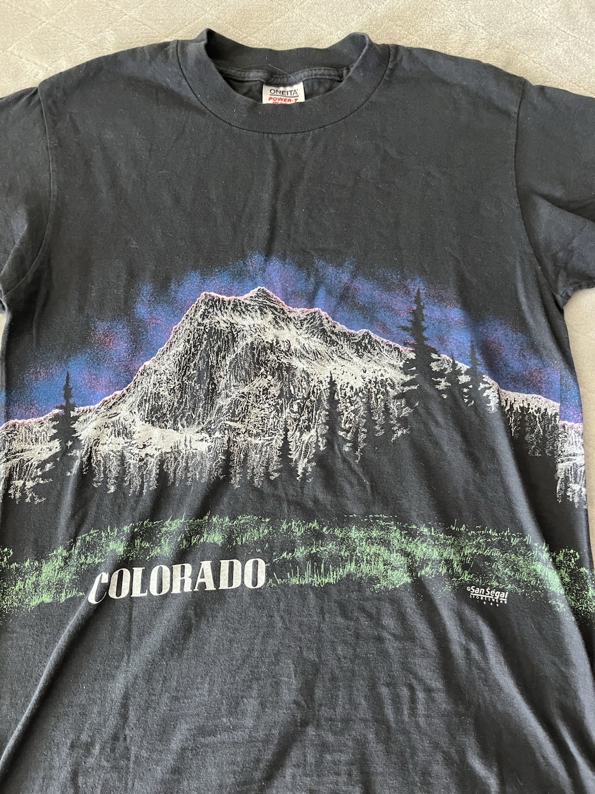Vintage 1989 Pikes Peak Colorado Mountain Tee Oneita Tag Gorpcore outdoor supply gallery