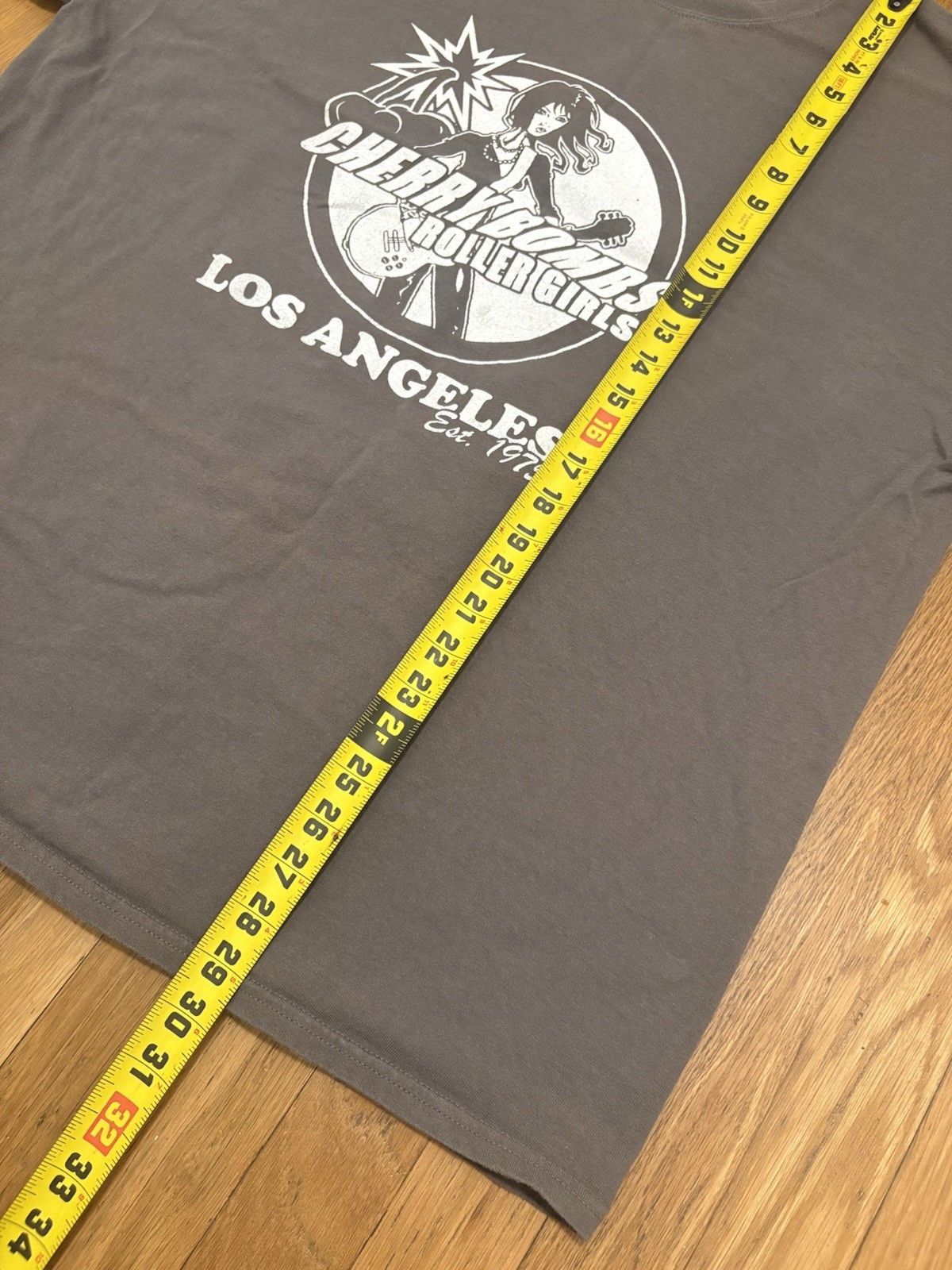 Vintage Cherry Bombs Roller Girls Los Angeles Men’s T Shirt Tee Gray 2XL gallery