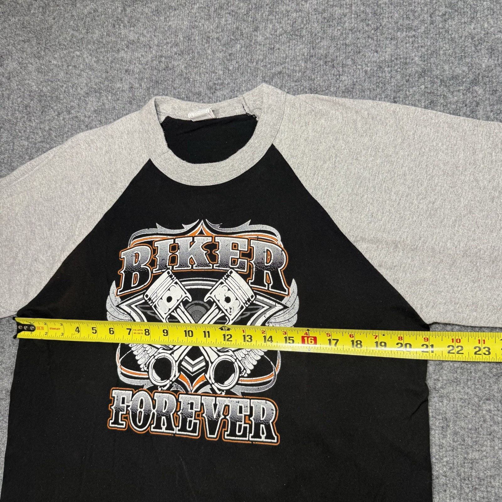 Vintage-style biker raglan baseball tee Size Large gallery