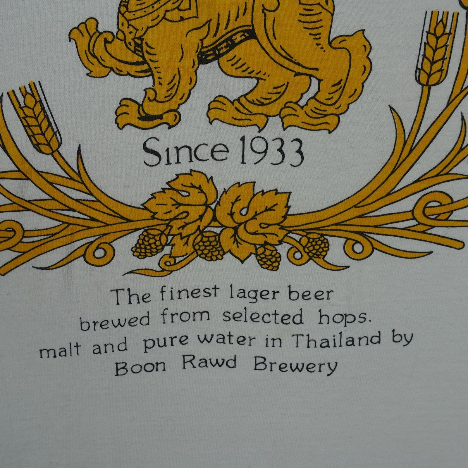 VINTAGE Singha Lager Beer Shirt Mens XL White Thailand Beer Brewery Graphic Tee gallery