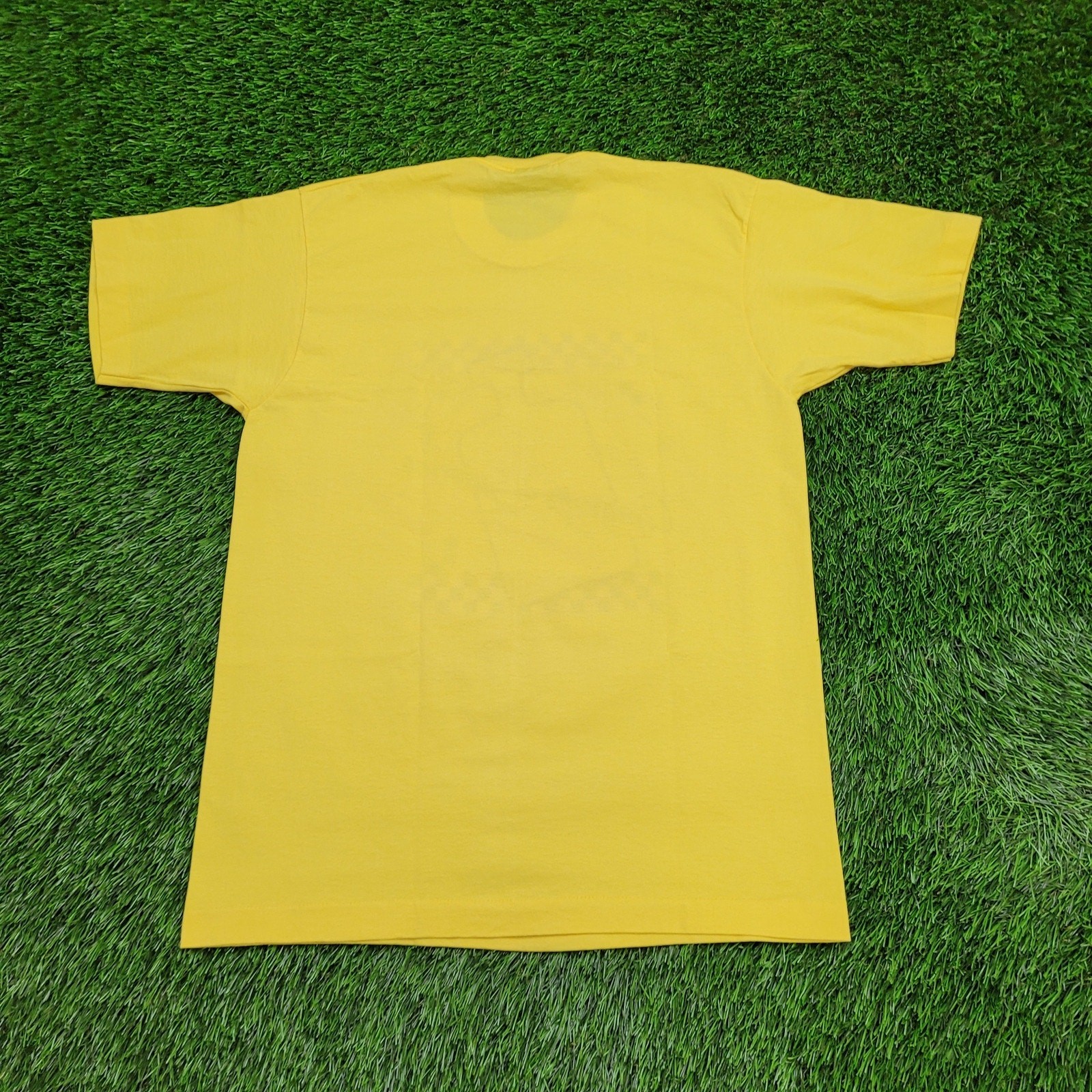 Vintage 80s Amaretto Disaronno Liqueur Shirt Medium 20x28 Yellow gallery