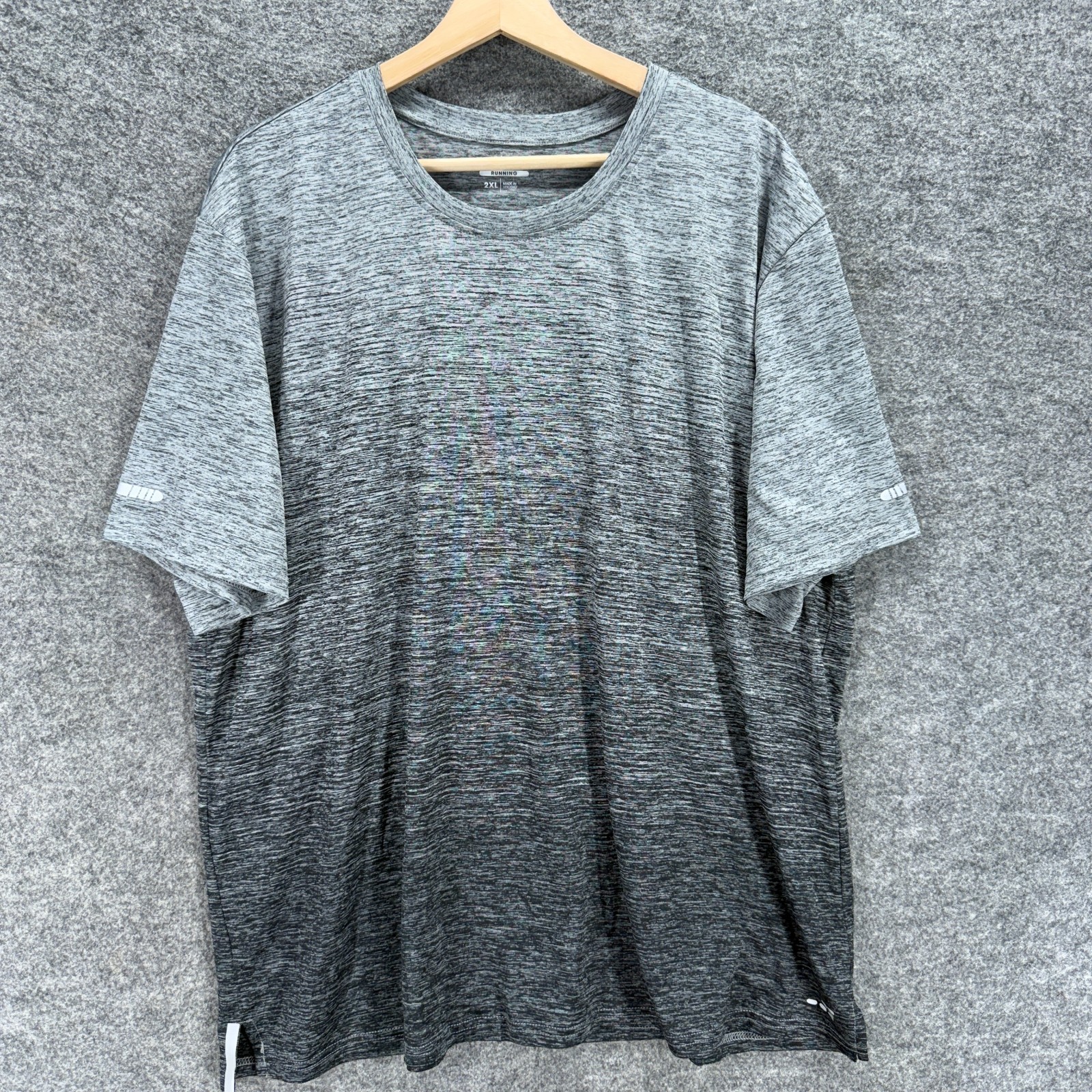 BCG T-Shirt Men 2XL Gray Ombre Short Sleeve Crew Neck Running Pullover Regular gallery