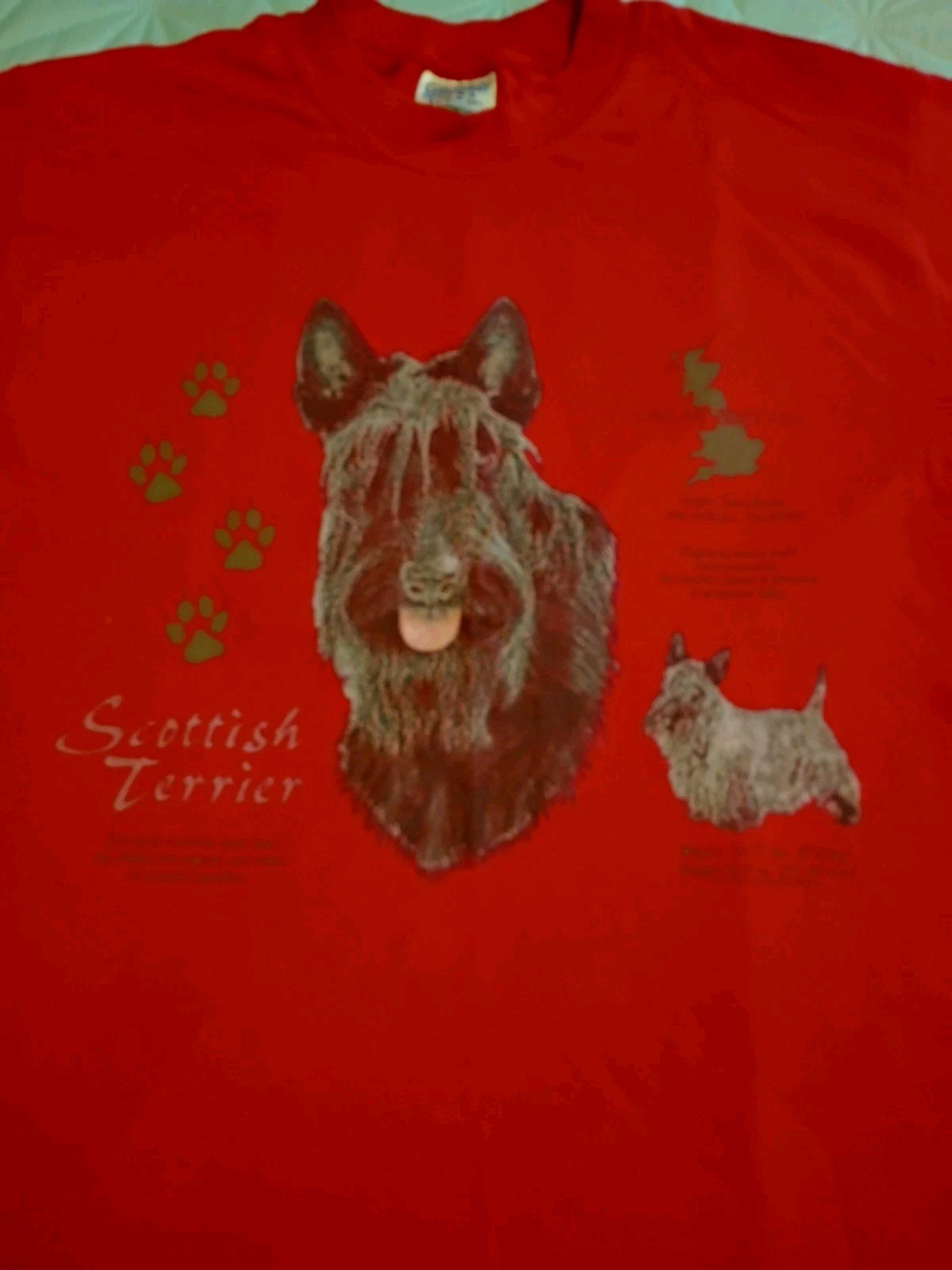 Gilden Activewear Scottish Terrier Graphic T-Shirt Red S/M