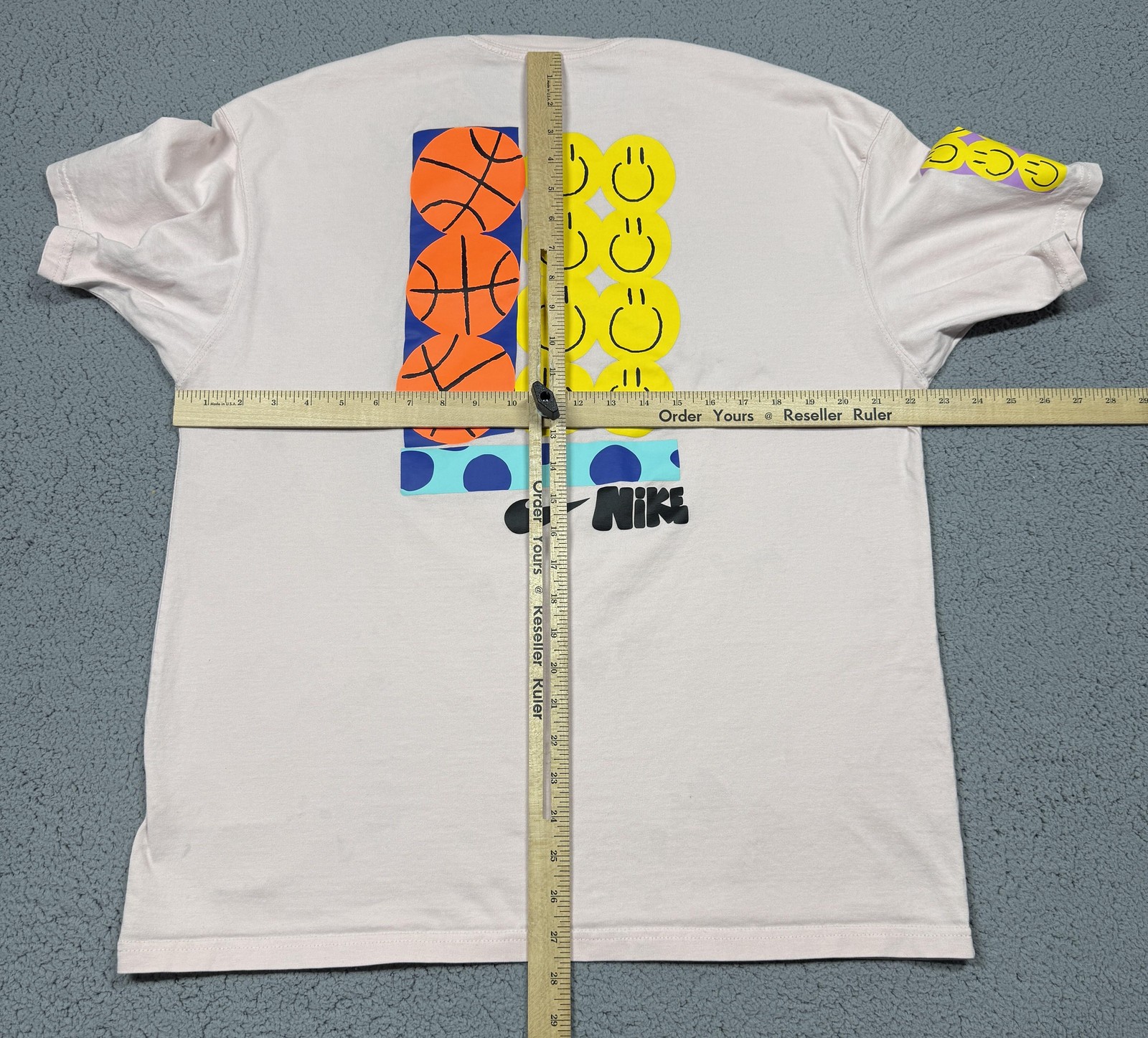 Nike Shirt Mens Large Pink David Bruce Smiley Basketball Graphic Tee DQ1012-610 gallery
