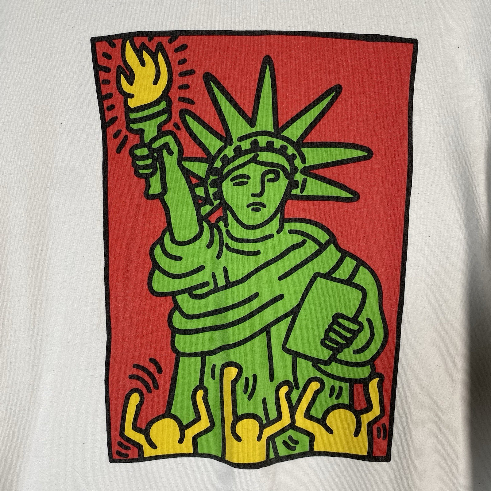 Keith Haring Statue of Liberty T-Shirt Sz M Uniqlo SPRZ NY MoMa Pop Art Graphic gallery