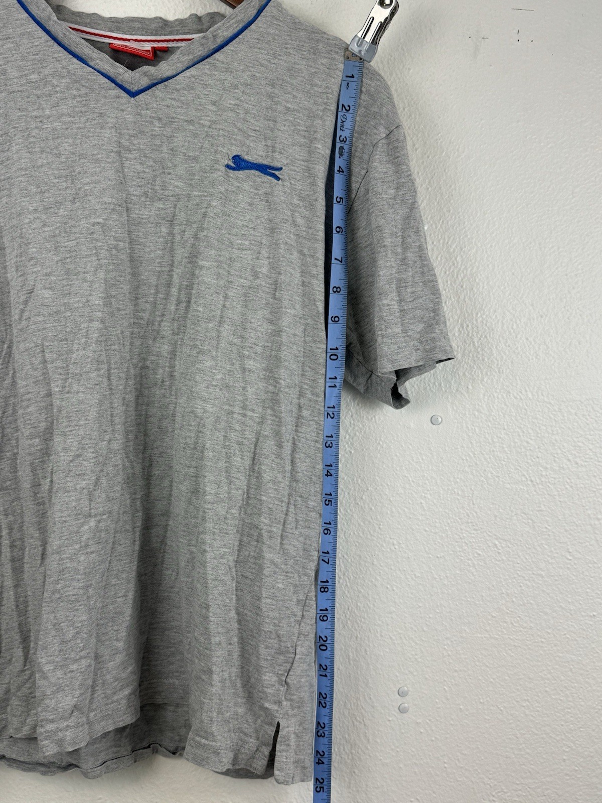 Mens SLAZENGER T Shirt Top Heather Gray Cotton Jersey V Neck Tee Size Medium gallery