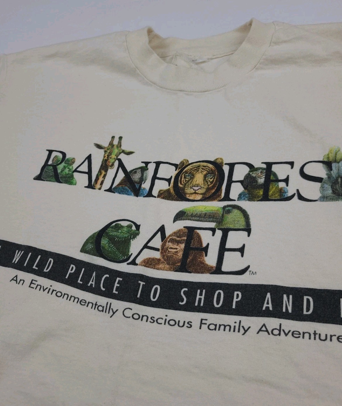 Vintage 90s Rainforest Cafe Multicolor Animals Print T Shirt Cotton Animals USA gallery