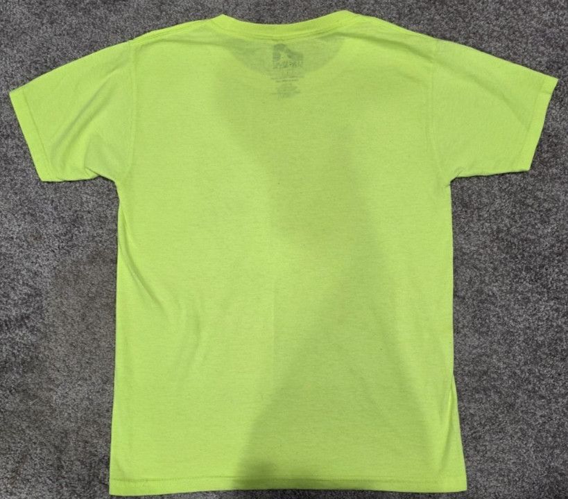 Lot of 5 Boys T shirts - 3 Quick Silver, 1 Great White Dive Co., 1 Crown & Ivy-S gallery