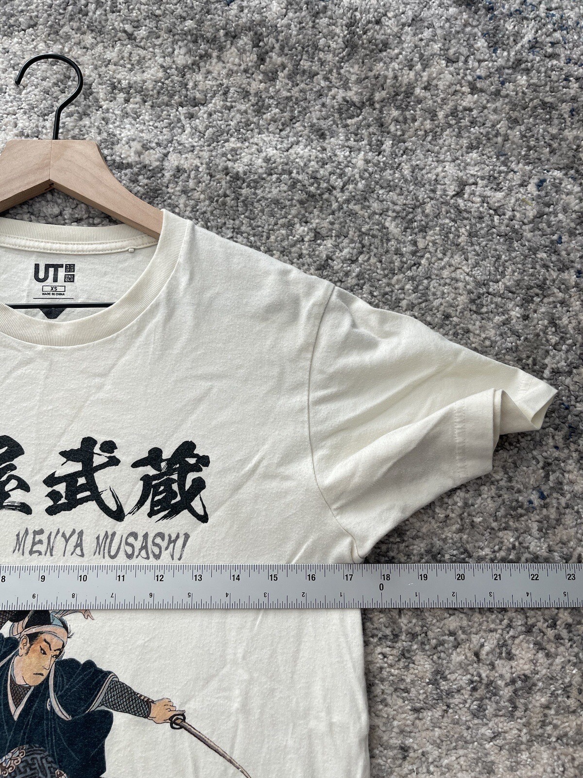 UT Uniqlo Menya Musashi Tsukemen Ramen T-Shirt Size XS Tokyo Japan gallery