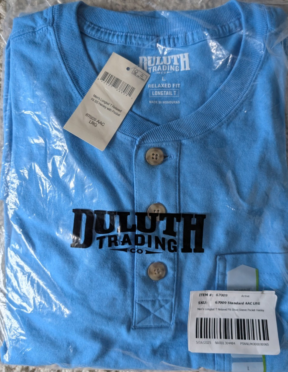 Duluth Trading Mens Longtail Relaxed Fit Short Sleeve Pocket Henley L Light Blue